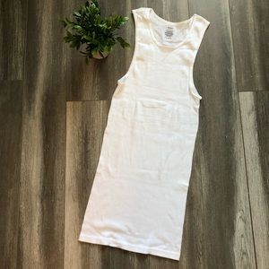 π΅4/$15π΅ Gildan Tank Top For Men / NWOT